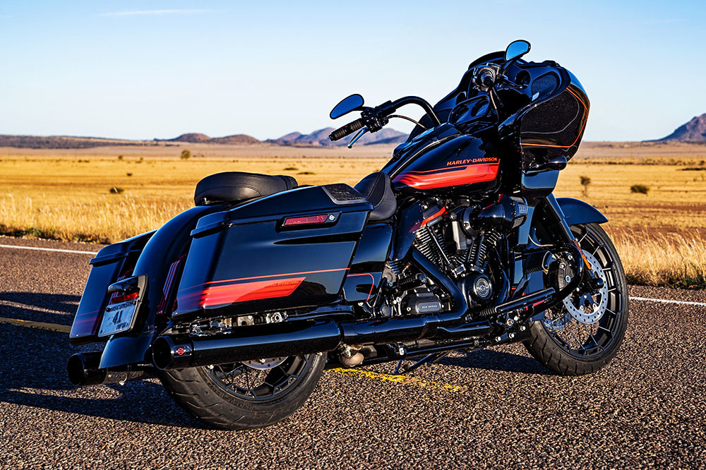 CVO<sup>™</sup>  Road Glide<sup>™</sup> Instagram image 1